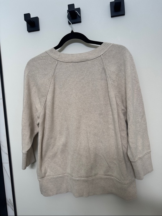 OUI Women's V-Neck Lightweight Cream Sweater - Picture 5 of 8